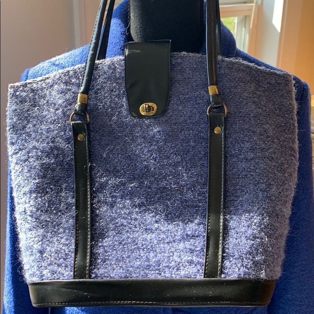 Vintage | women’s vintage wool purse